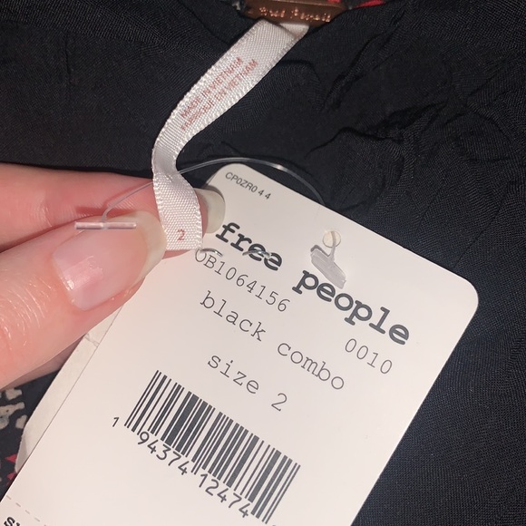 Free People | Zuma Drippy Ruffle Skirt Size 2 - Picture 9 of 9